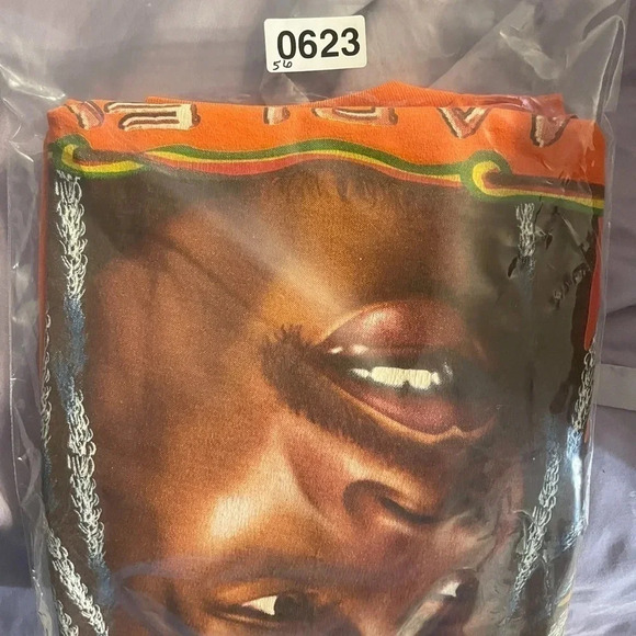 VINTAGE 90’s/Y2K Bob Marley Double Sided Portrait T-shirt. - Picture 11 of 11